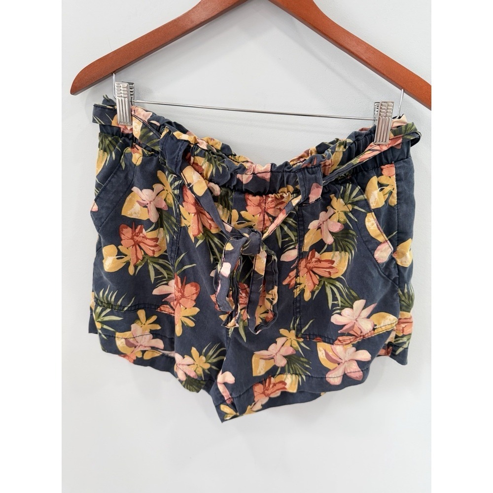 Time and Tru Floral Shorts Women's Size M 8-10 Multicolor Summer